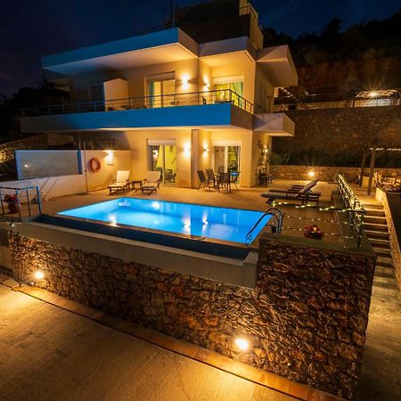 Villa Poppy Vathí エクステリア 写真