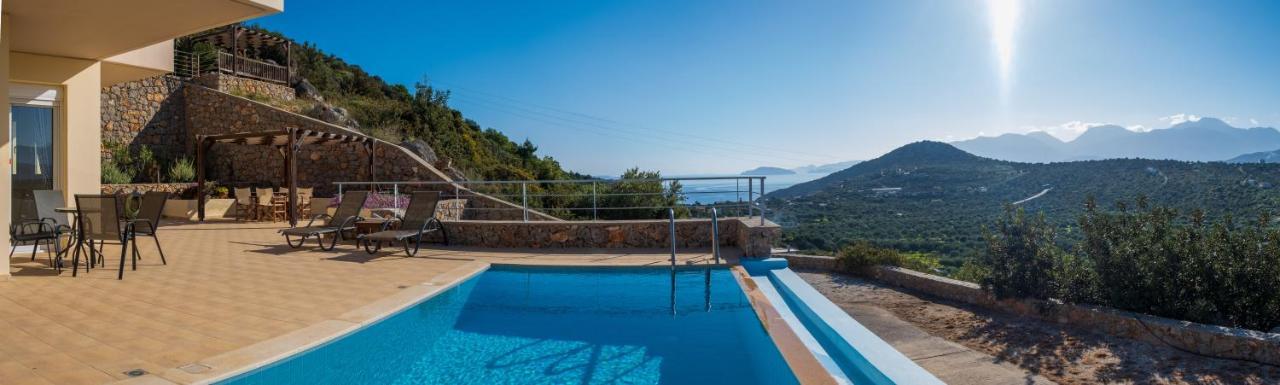 Villa Poppy Vathí エクステリア 写真