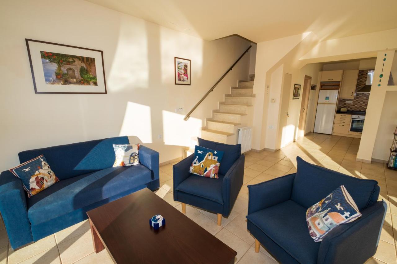 Villa Poppy Vathí エクステリア 写真